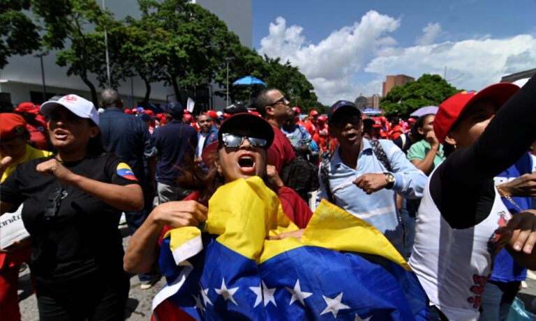 Liberan a casi 90 adolescentes presos en Venezuela durante crisis postelectoral
