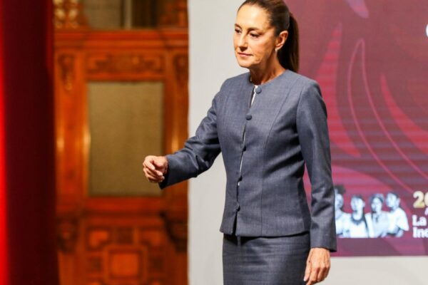 Sheinbaum destaca confianza de los mercados pese a tensiones globales
