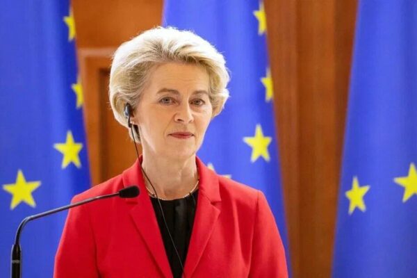 UE ‘dispuesta’ a negociar aranceles con Trump, pero no descarta contramedidas
