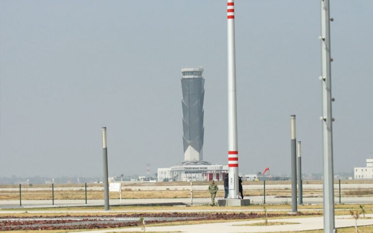 Canaero pide diálogo entre México y EU por restricciones a aerolíneas