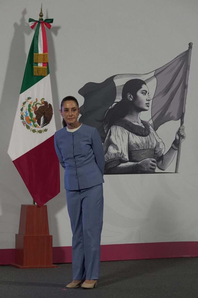 ¿Qué dijo Sheinbaum sobre la salida de Iberdrola de México?